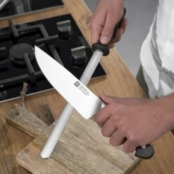 ZWILLING | Wetzstahl Diamant - 26cm -Küchenzubehör Laden WSDZ260 inuse 2 d15b